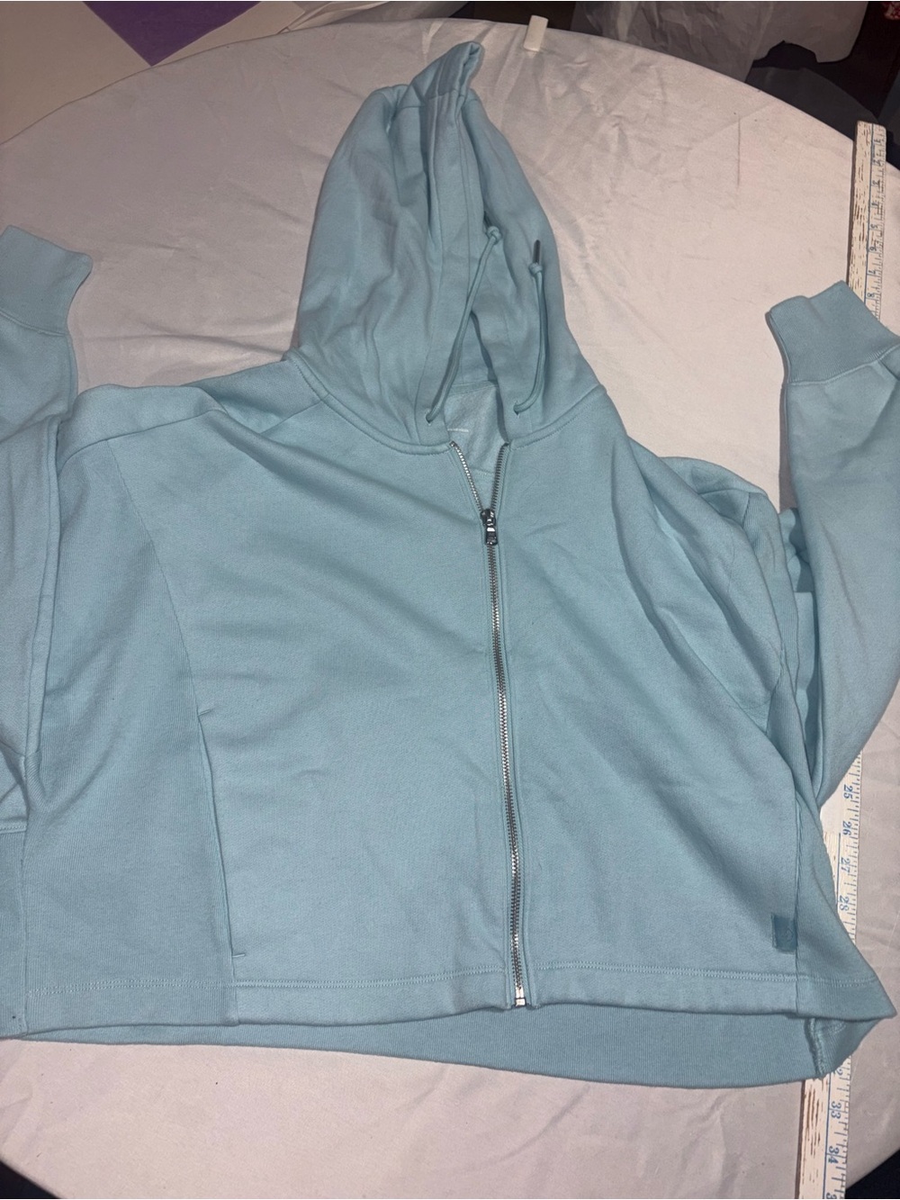 Gilly Hicks cropped hoodie